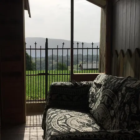 Le Du Laurier Maison d'hôtes Ayn